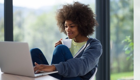 Leica and Olympus Join Nikon in Making Online Courses Available for Free