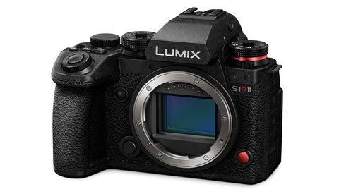 The New Lumix S1R II Might Be The Best Hybrid Camera Launch of 2025