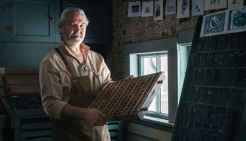 How To Master Environmental Portrait Photography